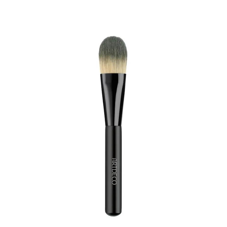 artdeco-make-up-brush-premium-quality-spitz-zulaufender-foundation-pinsel image 1