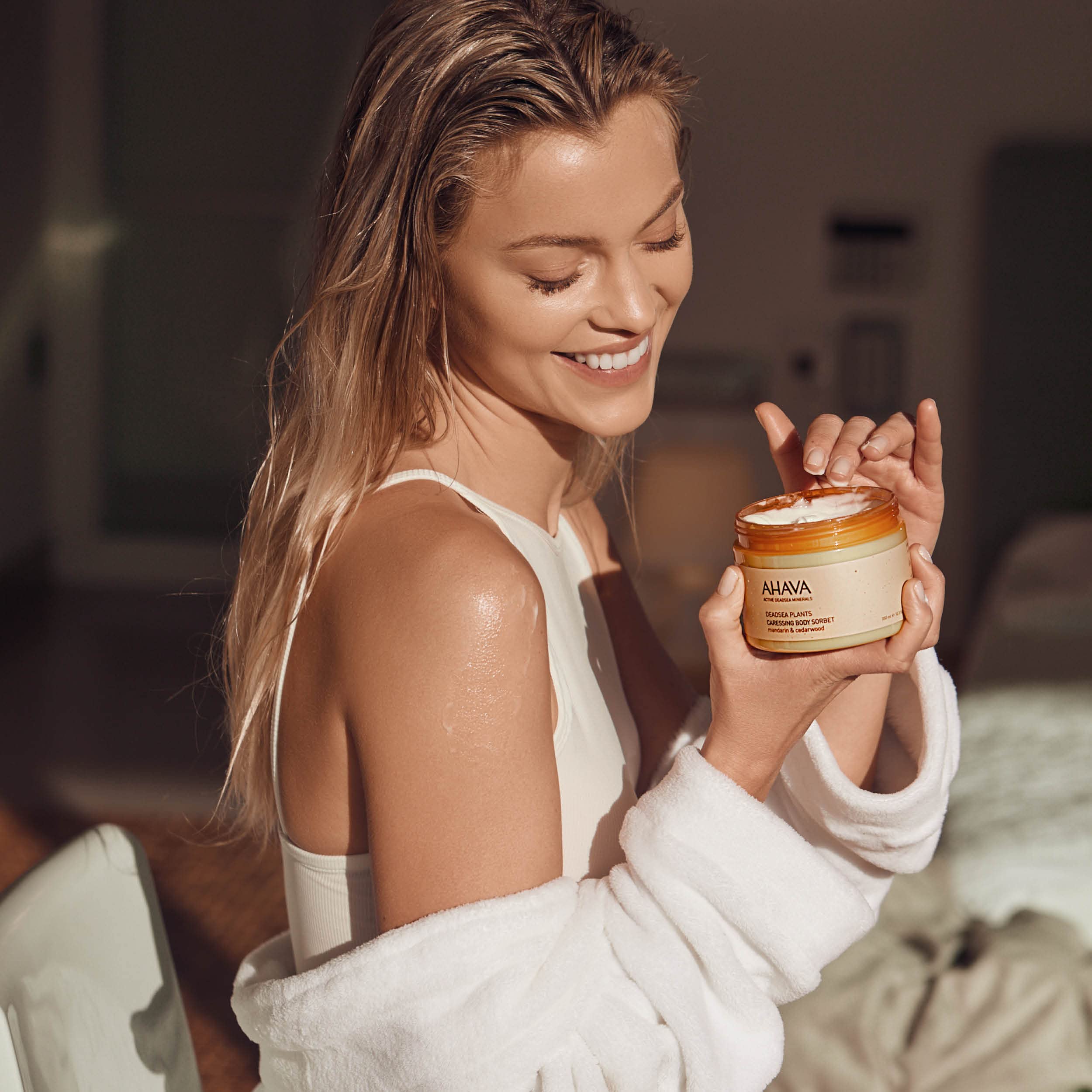ahava-coddling-body-sorbet-feuchtigkeits-k-rpercreme-350-ml image 8