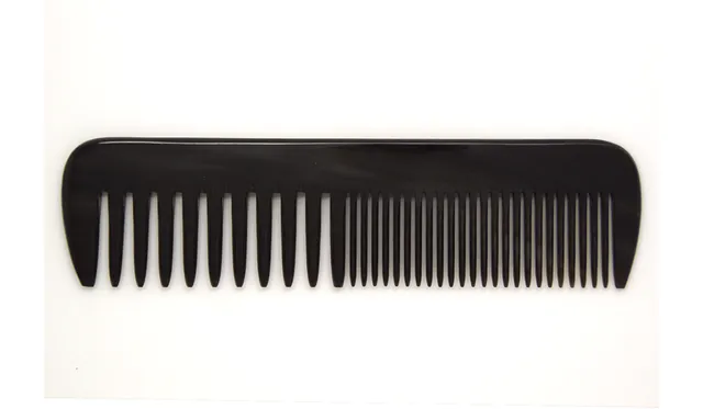 groetsch-frisierkamm-b-ffelhorn-f-r-normales-haar-glatt-bis-gewellt-18-cm image 1