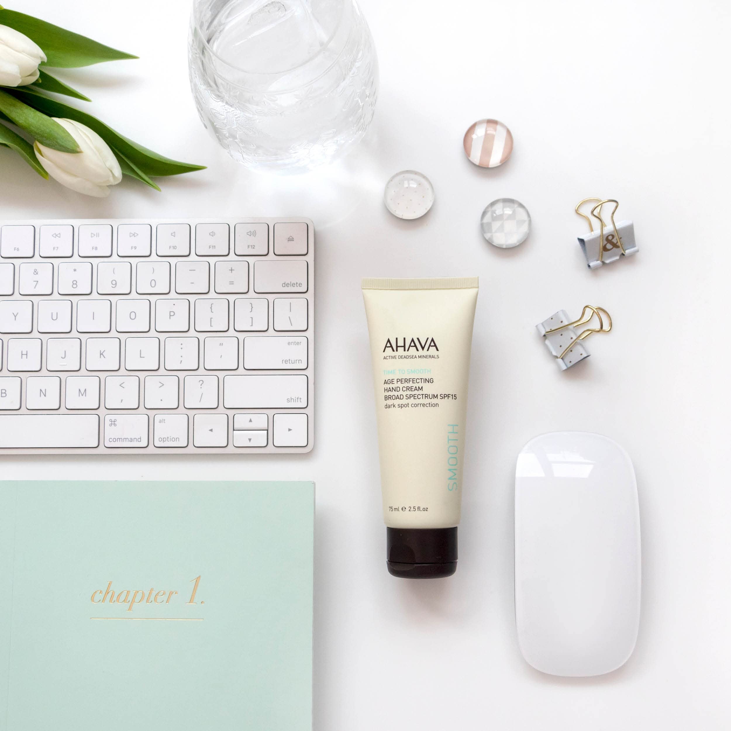ahava-age-perfecting-handcreme-lsf-15-75-ml image 5