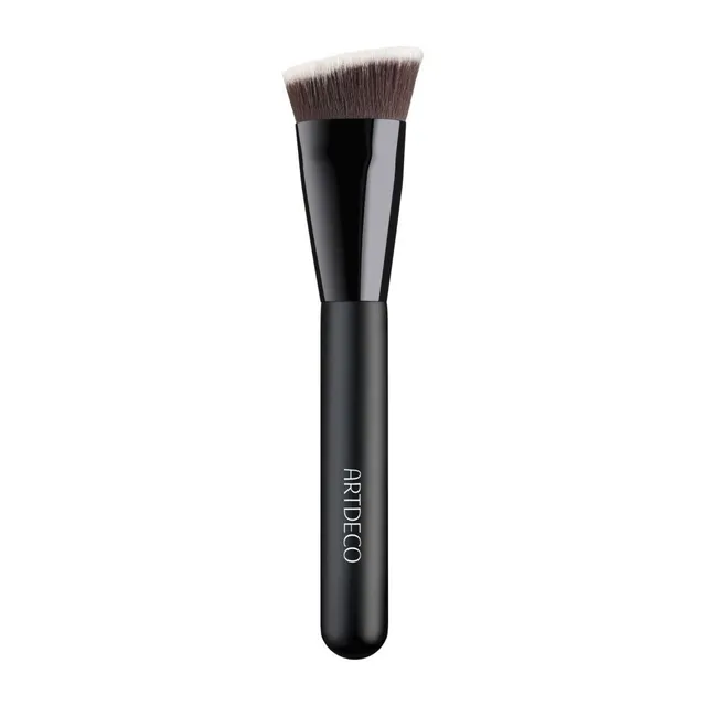 artdeco-face-brush-abgewinkelter-gesichtspinsel image 1