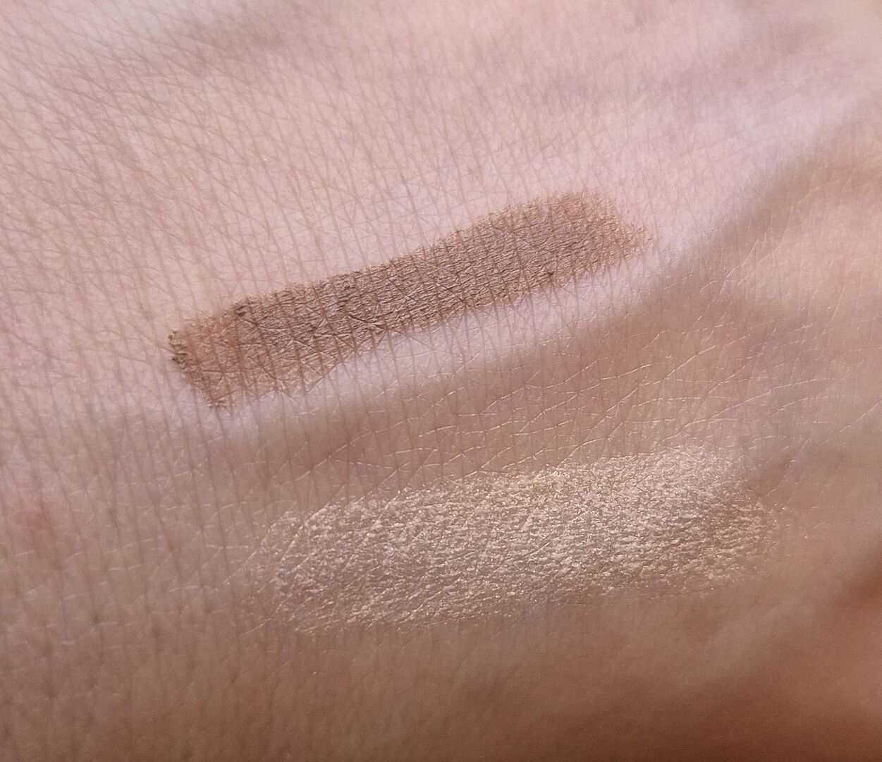 Tolle Farbe, natürliches Finish